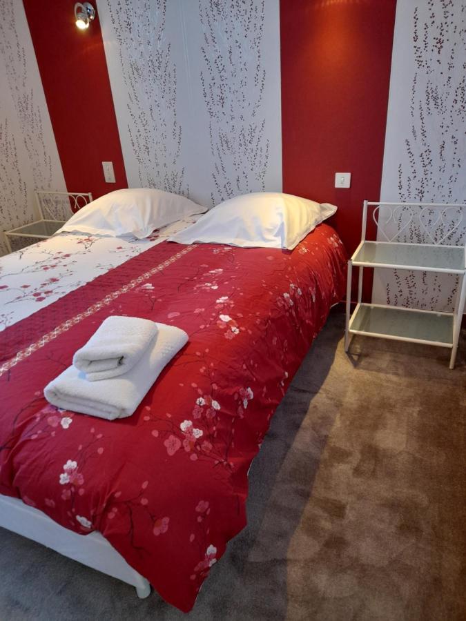 Logis Au Puits Enchante Saint-Martin-en-Bresse Kültér fotó