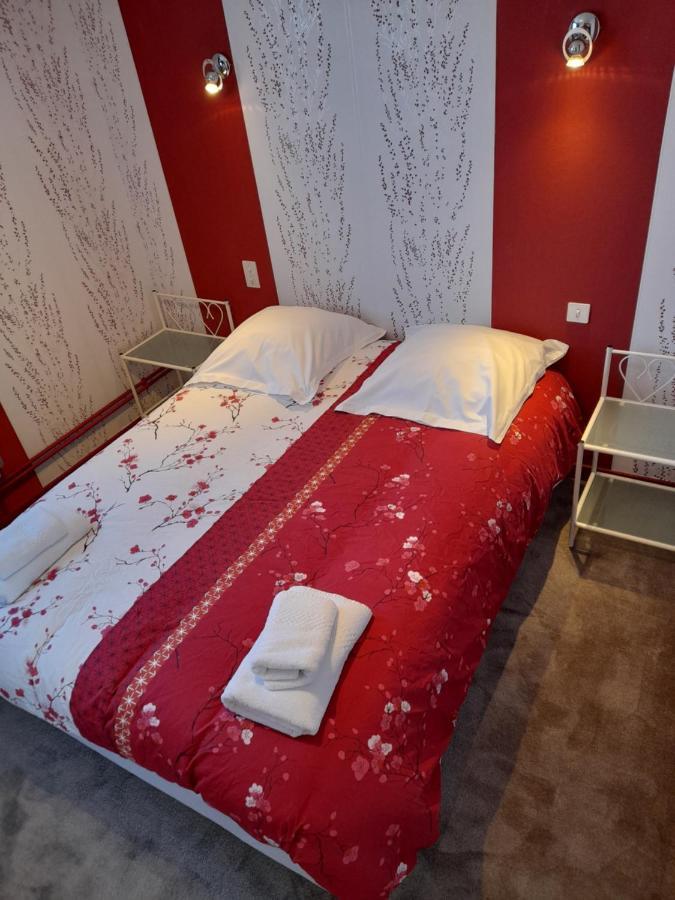 Logis Au Puits Enchante Saint-Martin-en-Bresse Kültér fotó